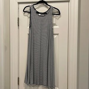 Old Navy dress